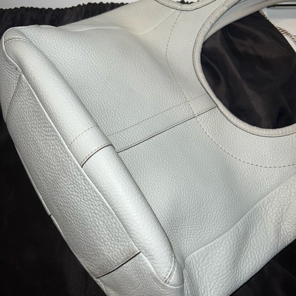 SOLD! COACH PEBBLED LEATHER BAG - Picture 8 of 8